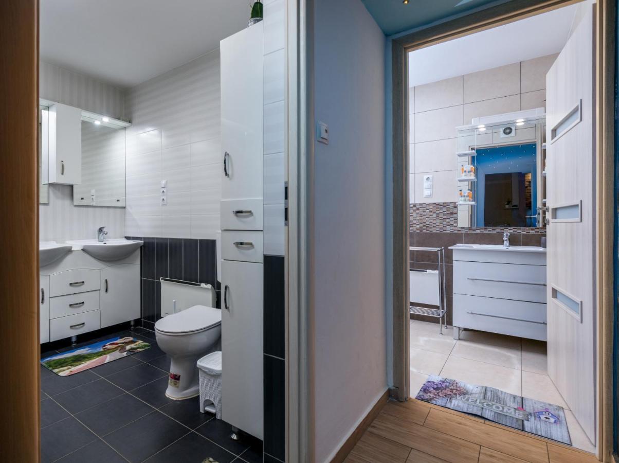 Fireworks Rakoczi - Free Parking - 3 Bedrooms - 2 Bathrooms Budapest Ngoại thất bức ảnh