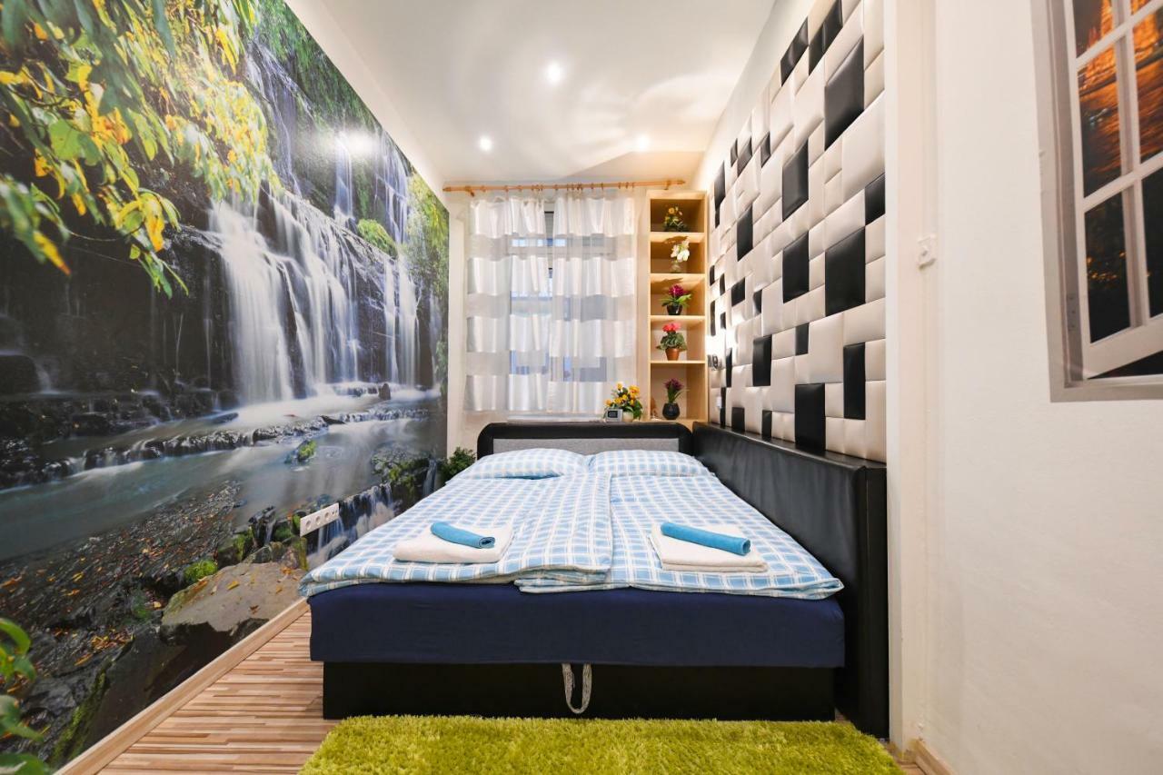 Fireworks Rakoczi - Free Parking - 3 Bedrooms - 2 Bathrooms Budapest Ngoại thất bức ảnh